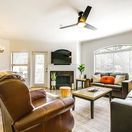 Chic Scottsdale Condo With Pool Access About 3 Mi To Tpc